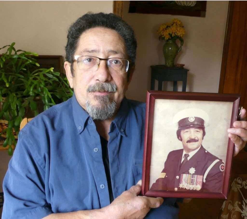 Scott Parsons project The Buzz